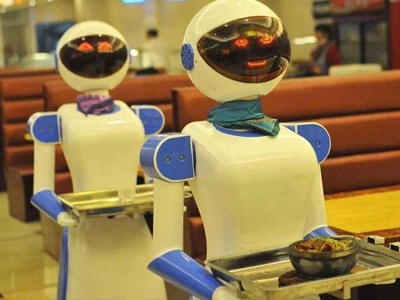 日本智能酒店：機器人服務、刷臉進門